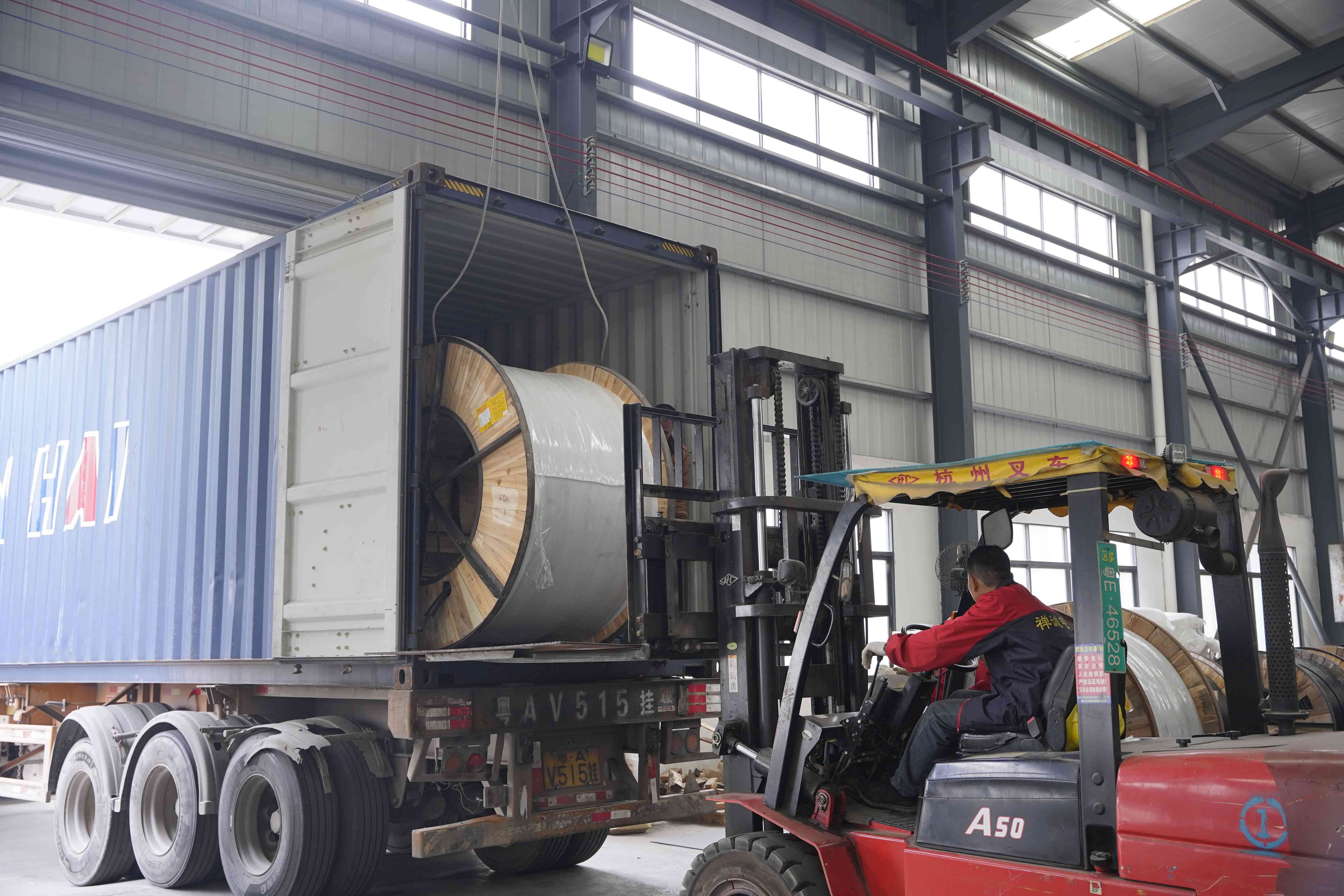 禪誠(chéng)電纜成功出口柬埔寨，助力海外制衣廠(chǎng)項(xiàng)目建設(shè)落地