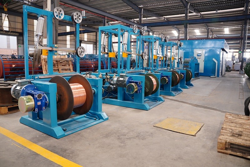 高速絞線機(jī)