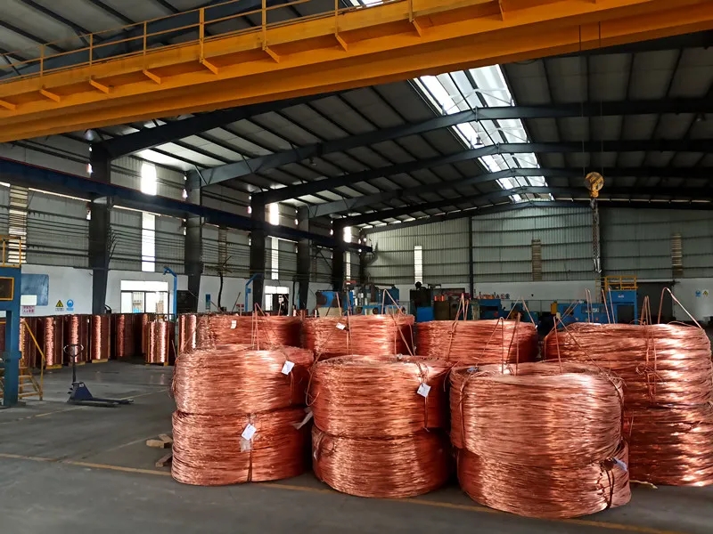 禪誠(chéng)電纜銅桿原材料區(qū) 禪誠(chéng)電纜銅桿原材料區(qū)