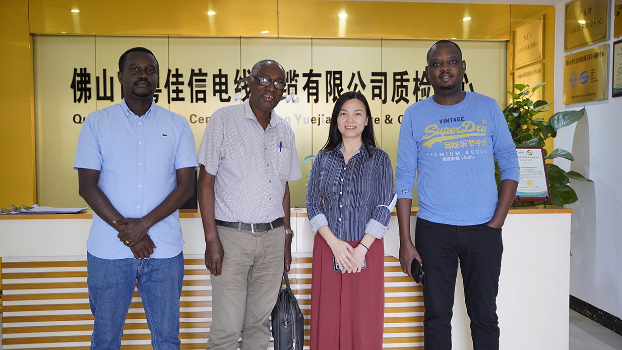 12c65b64afd76081fc85b00f87a0735